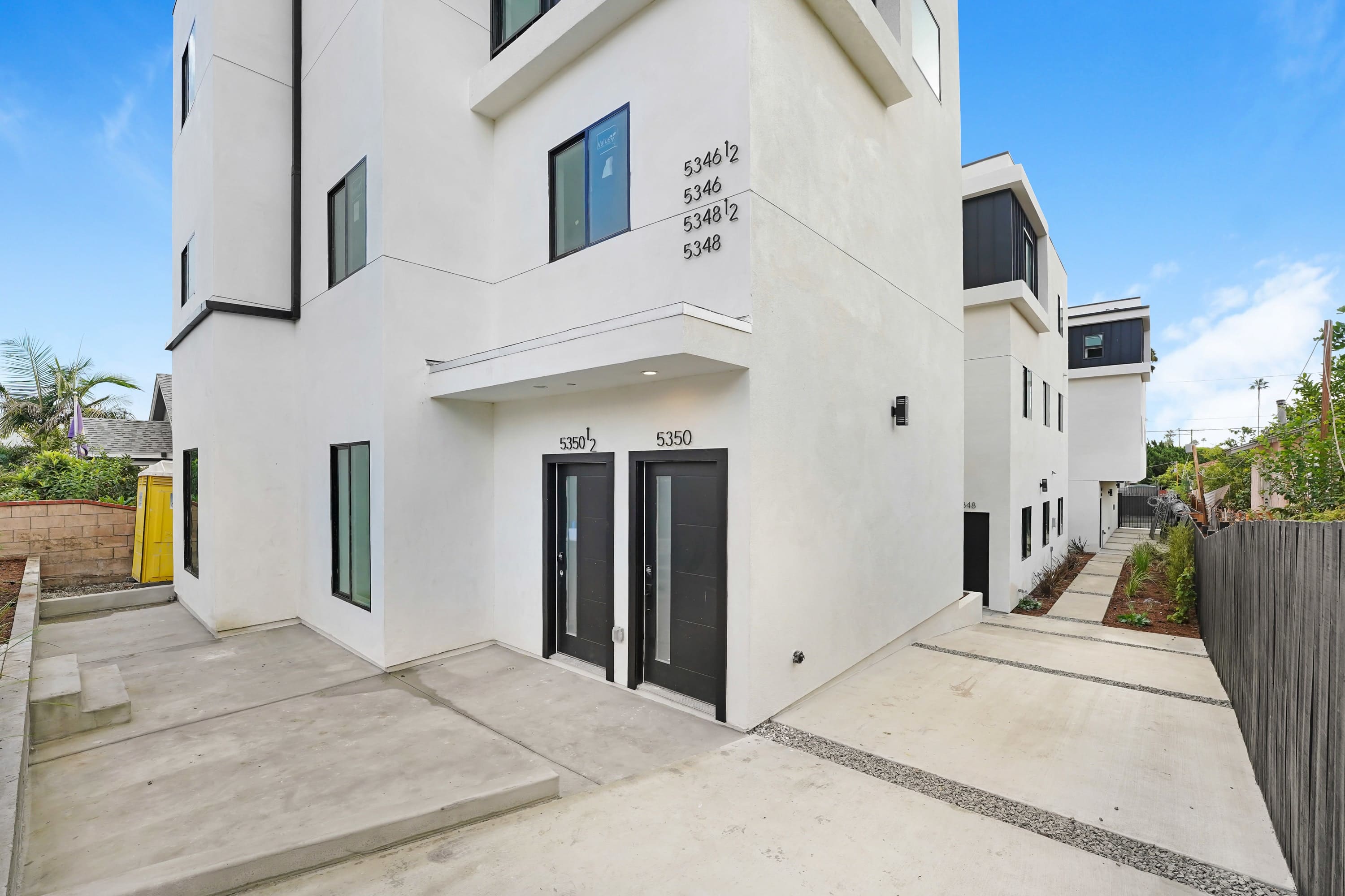 5346 1/2 Oakland Street – photo 3