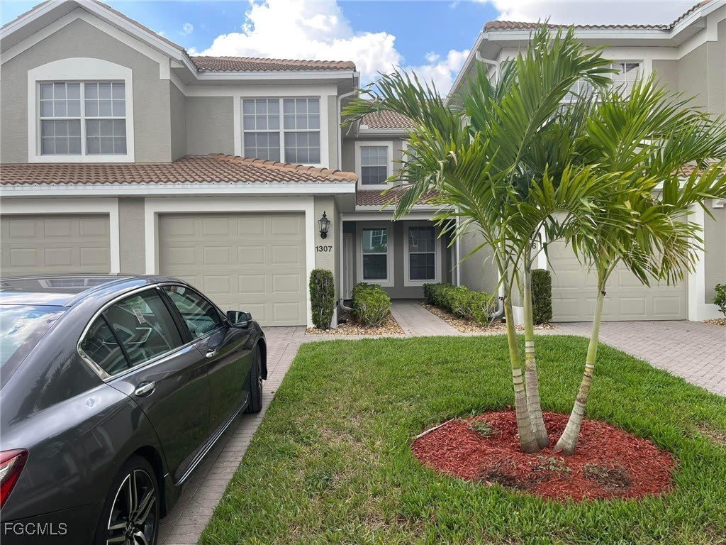 11011 Mill Creek Way – photo 1
