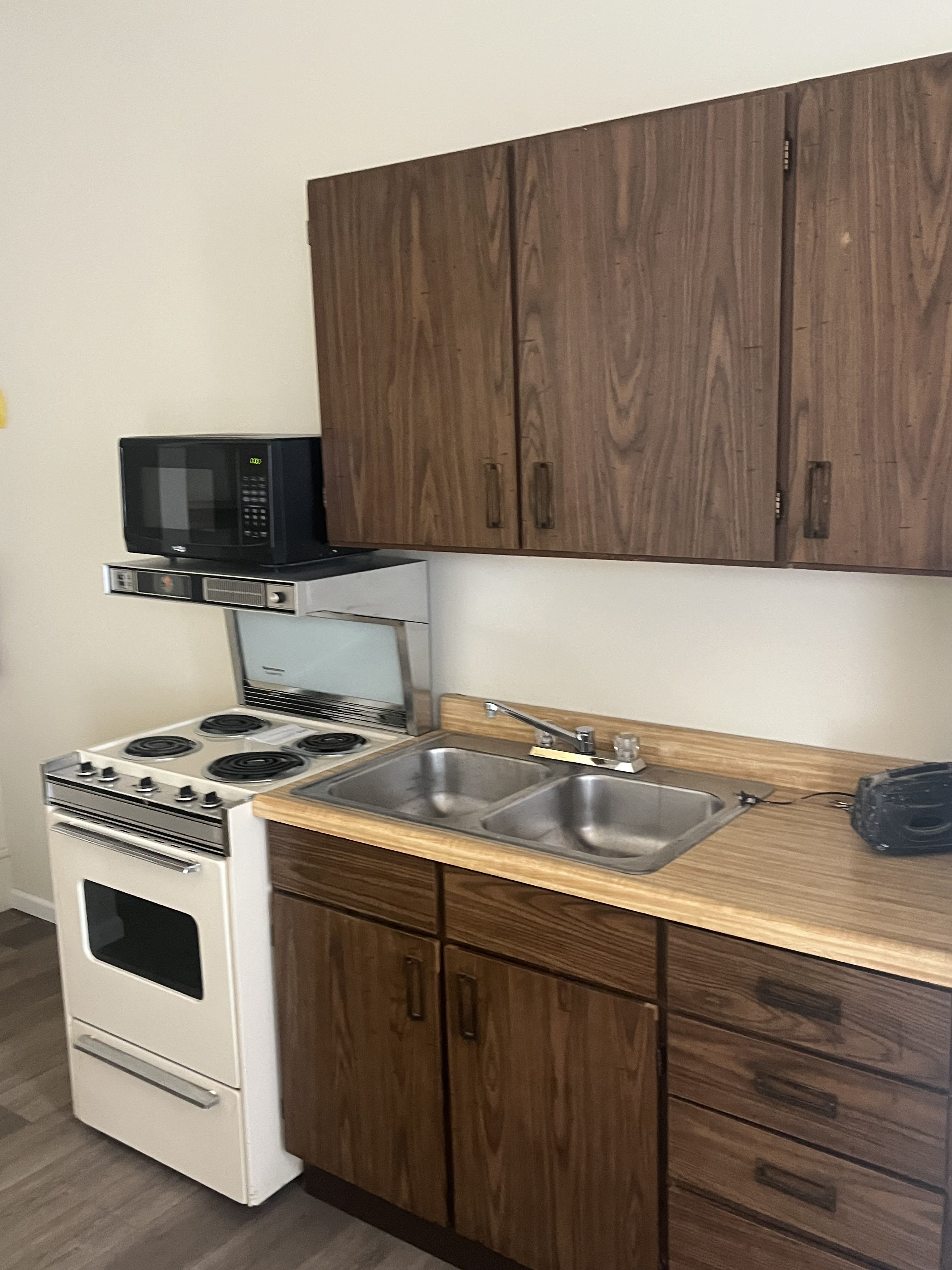 811 3rd Avenue – photo 3