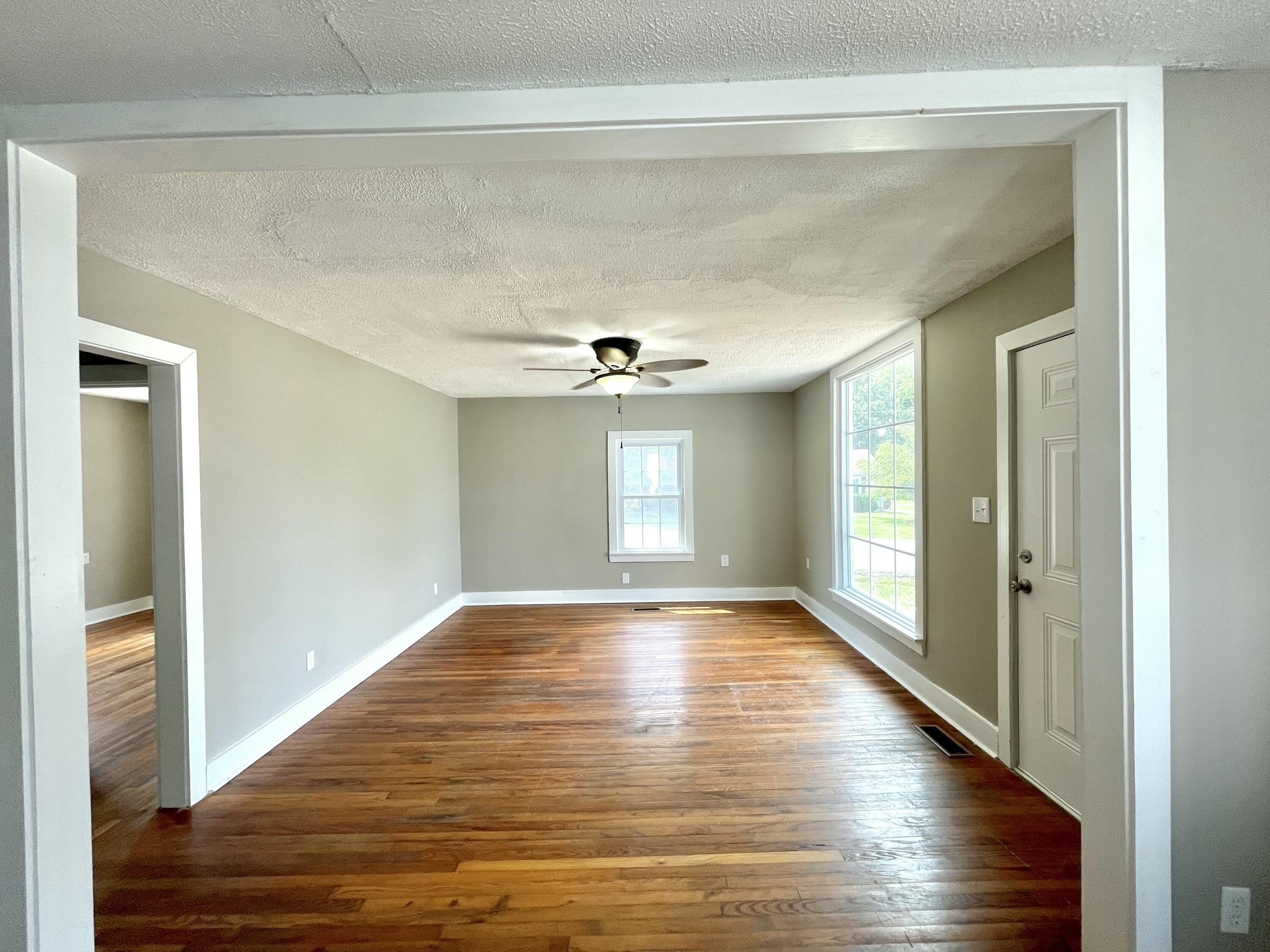 209 Dixie Drive – photo 2