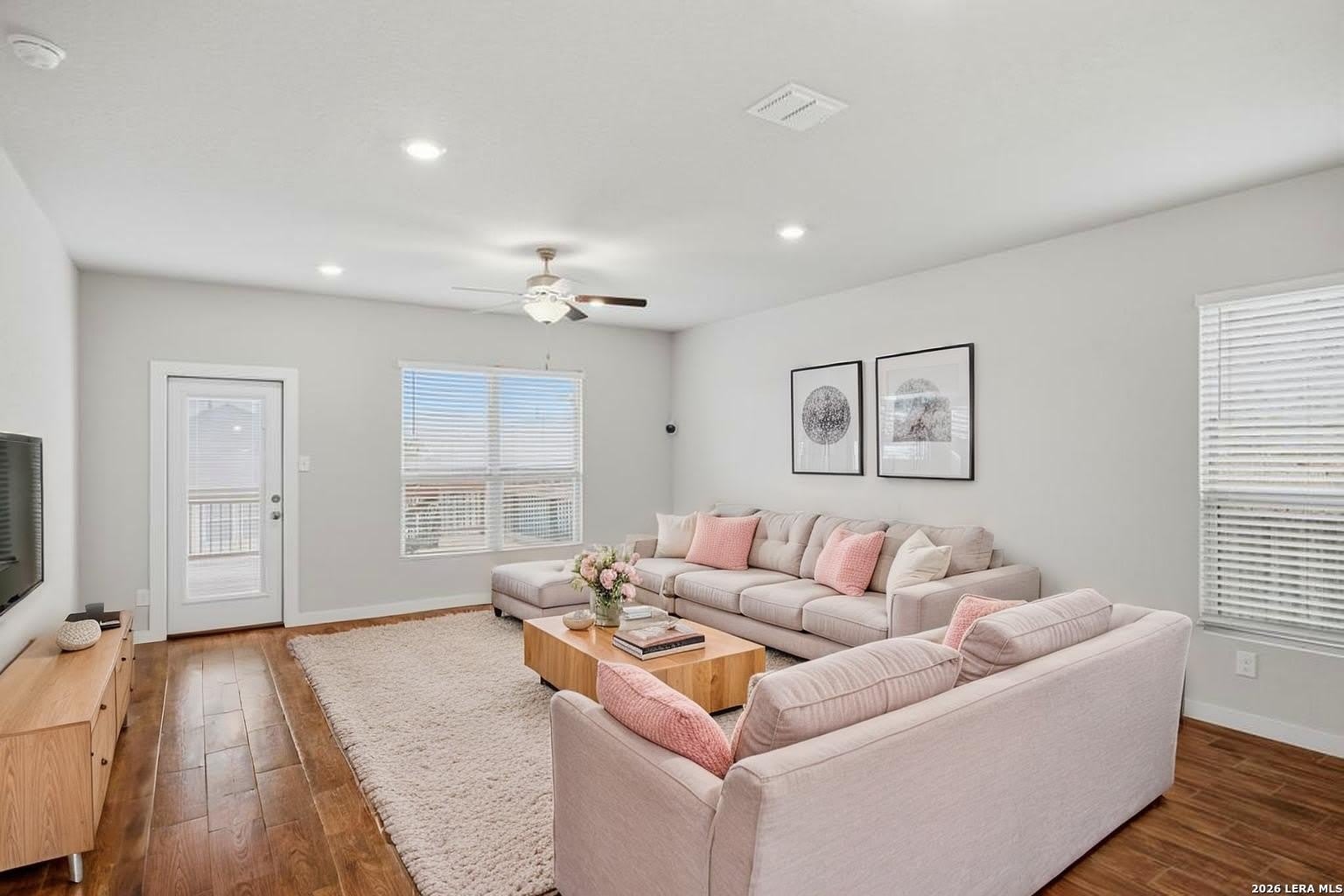 2431 Valencia Crst – photo 3