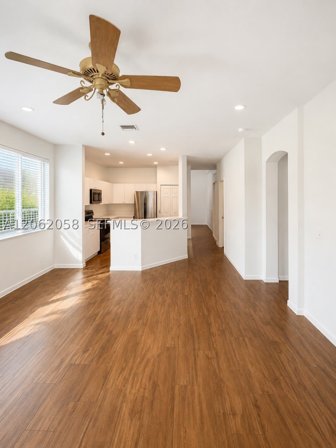 316 Conservation Dr – photo 4