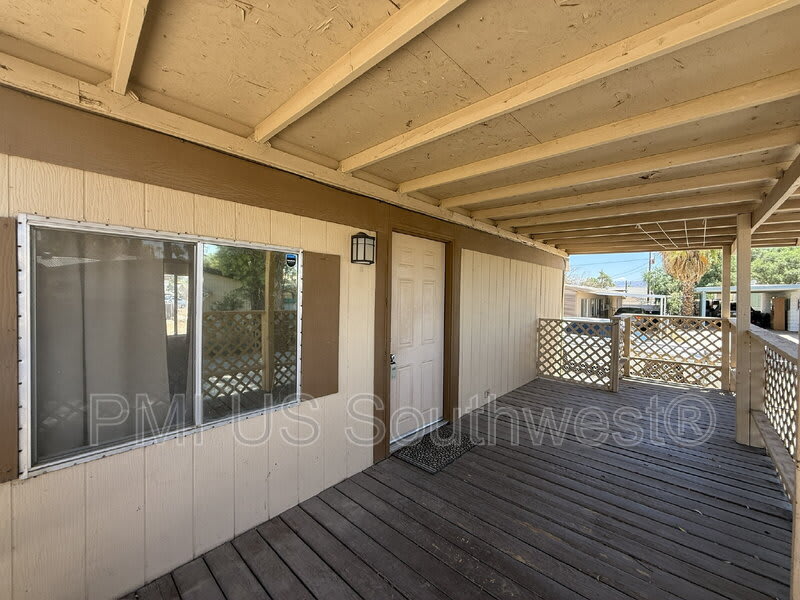 2111 Santa Cruz Ave – photo 5