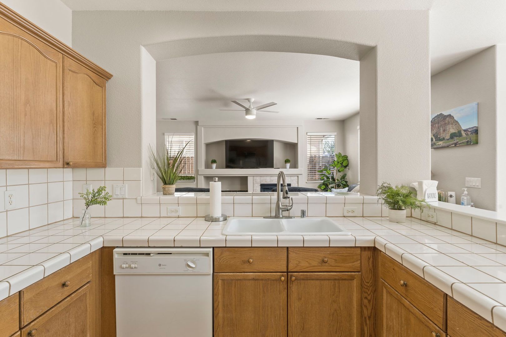 Effortless Living Starts Here — Just Bring Your Suitcase and Step Into Comfort – photo 4