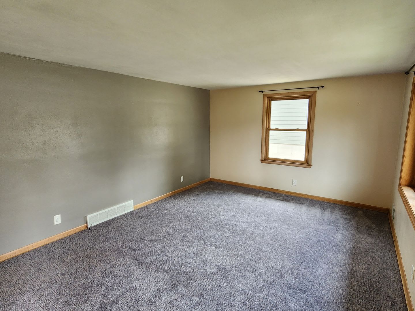 3 bedroom ranch in Forest Park – photo 5