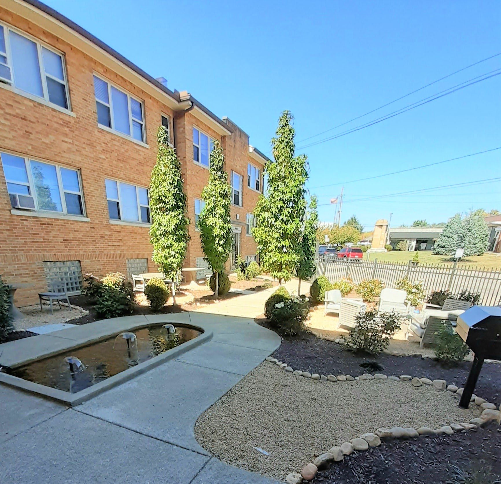 Cincinnati Premier Living – photo 3