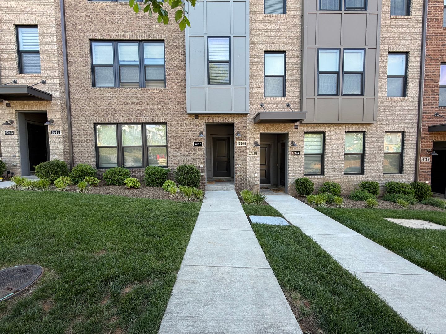 626 Noush Court, #B – photo 2