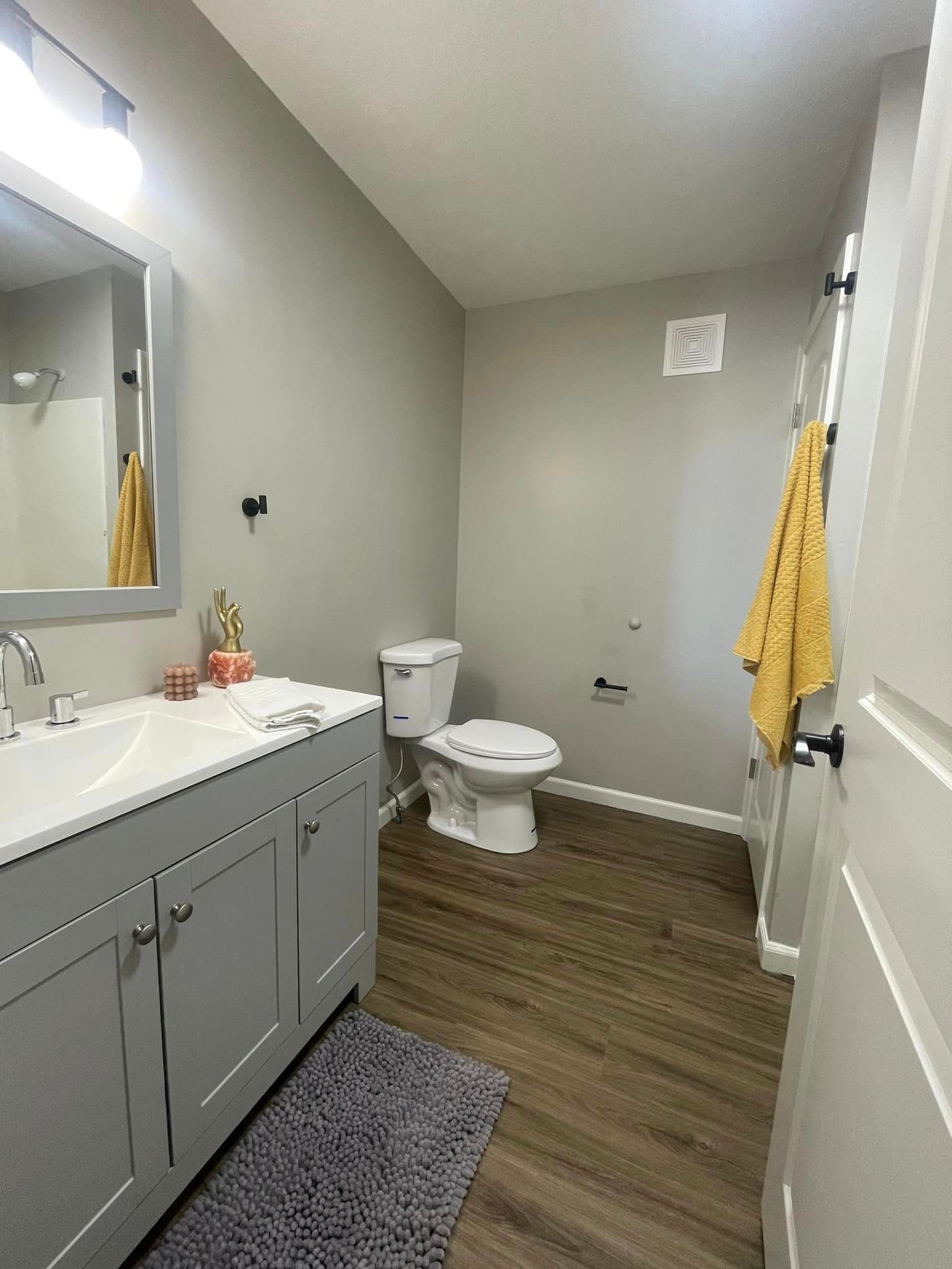 Duck Creek Apartments – photo 4