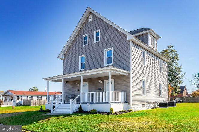 418 Railroad Avenue – photo 3