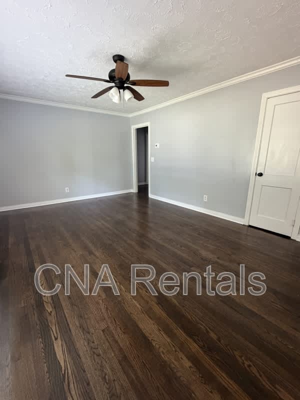 2047 Benson Ave SE – photo 2