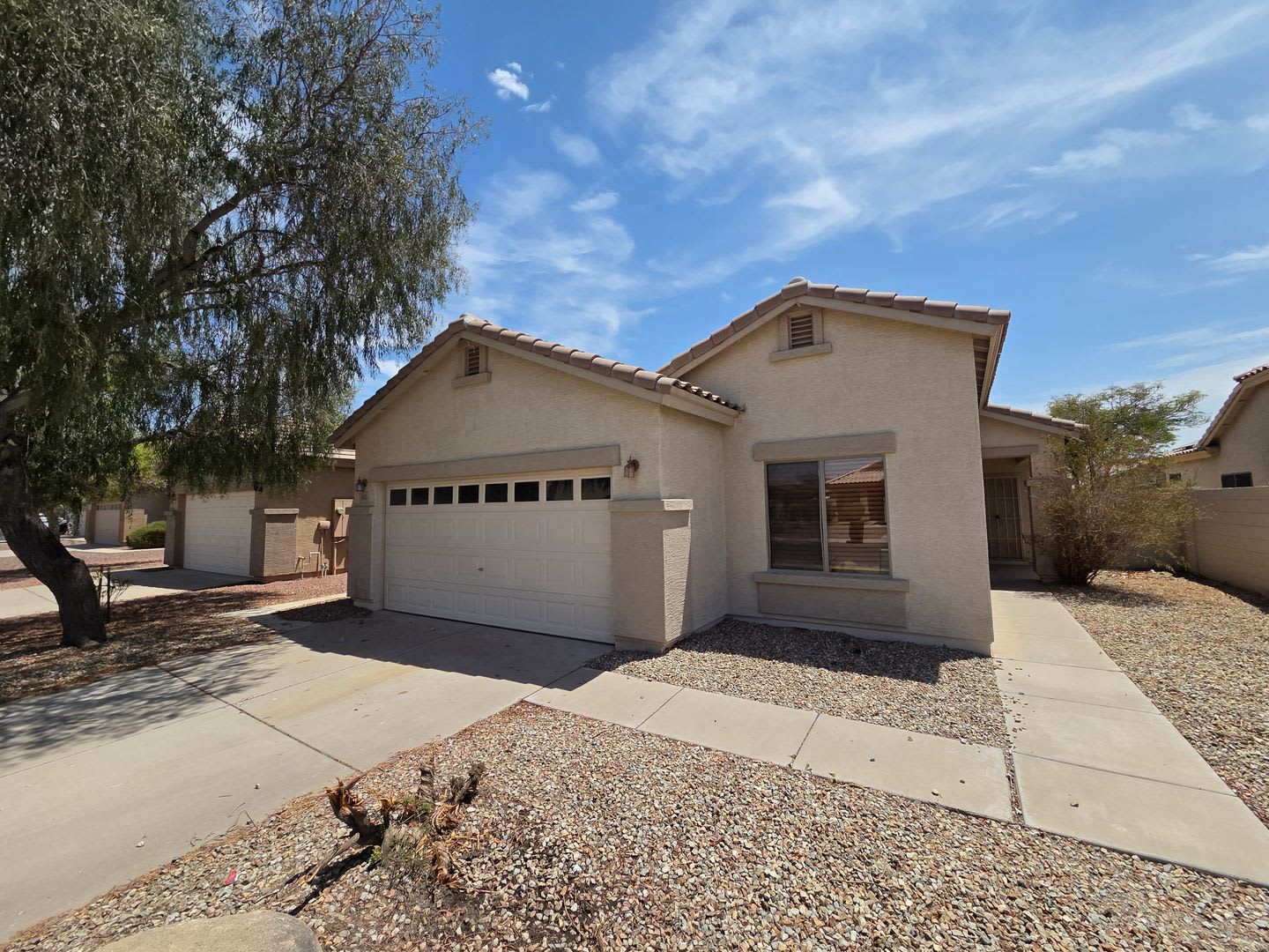 3 Bedroom/2 Bath in Avondale – photo 2