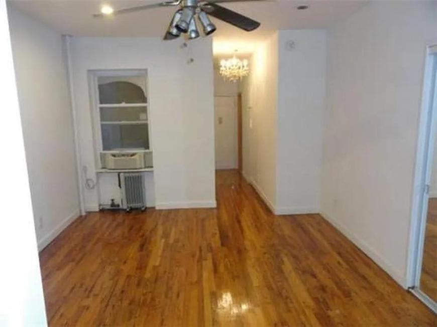 229 West 16th Street – photo 4