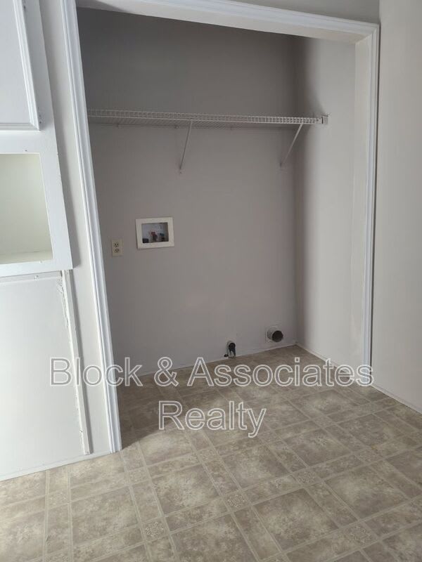 1176 Rising View Way – photo 4