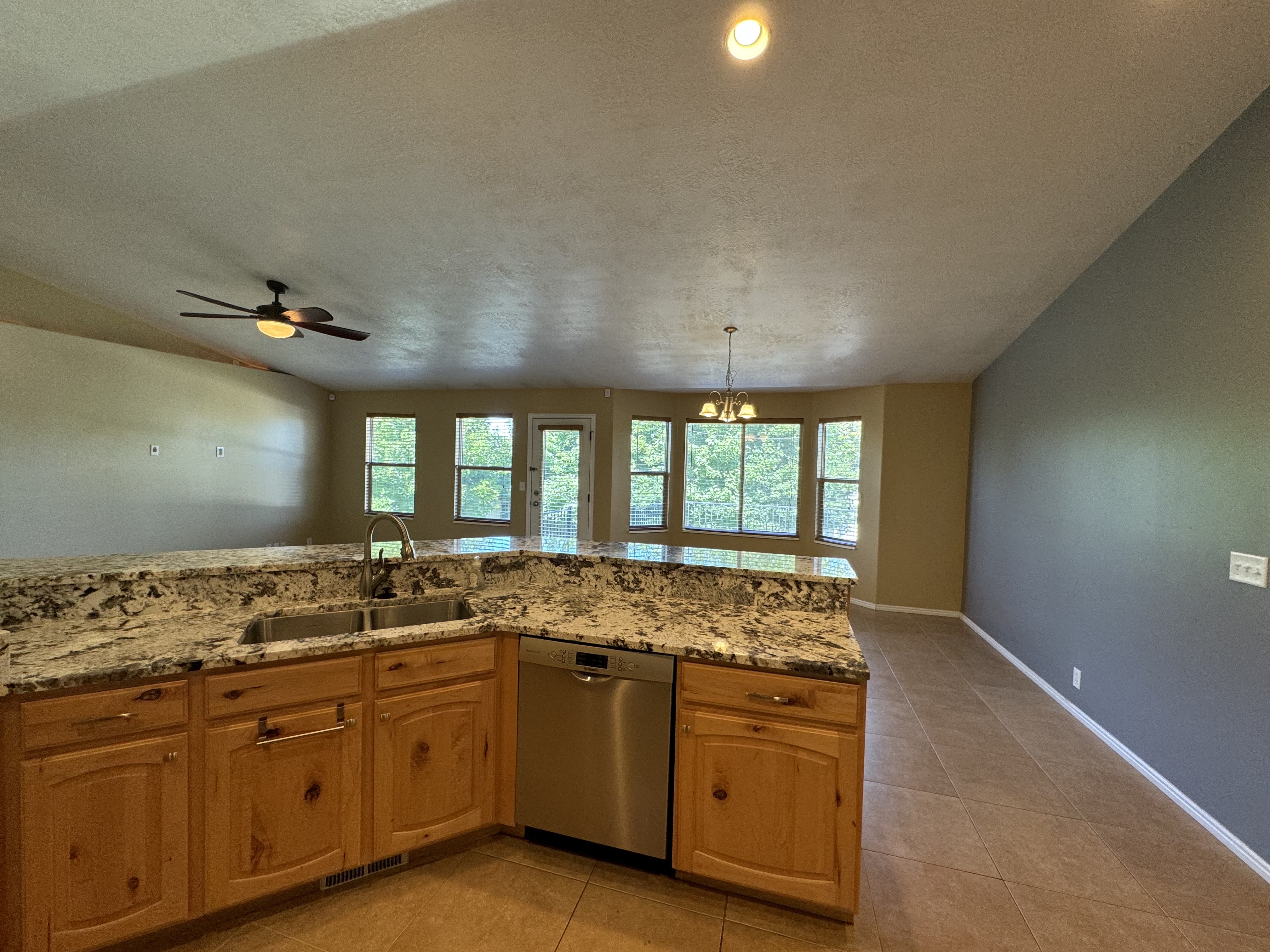 8291 Water Oak Drive – photo 4