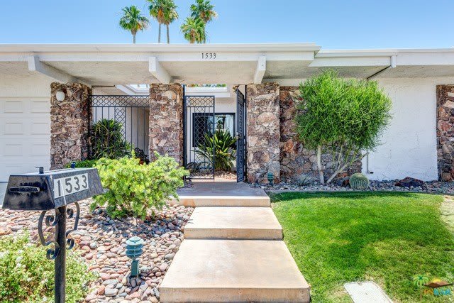 1533 E Canyon Estates Drive – photo 3