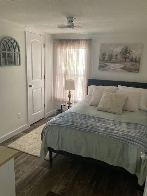 5156 Lake Dr – photo 2
