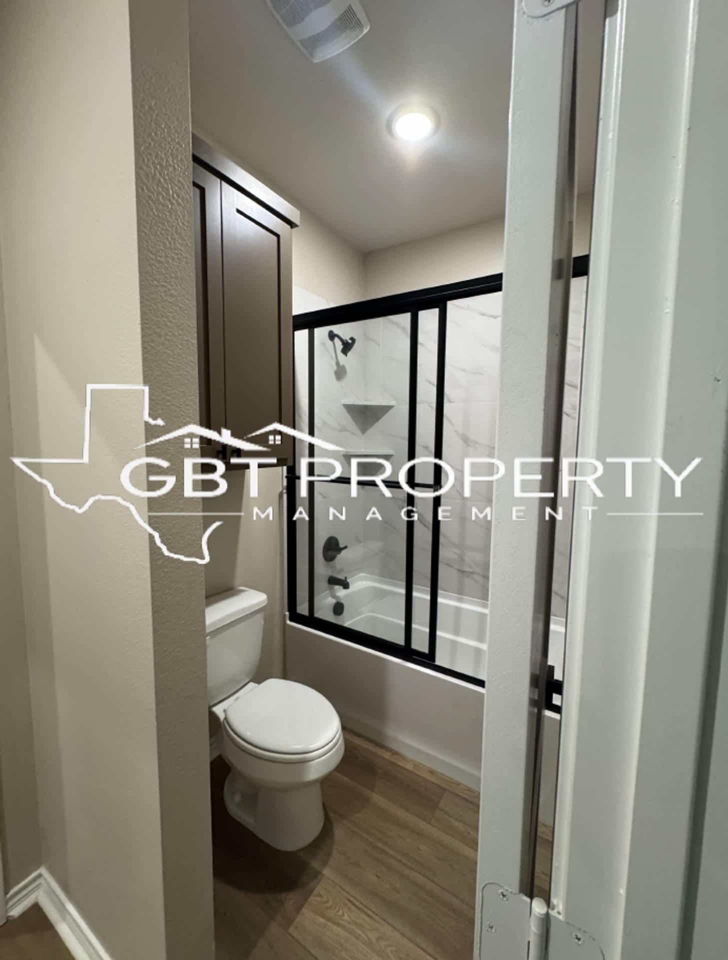 Brand New Apartments!! 2 Bedroom 2 Bath! – photo 3