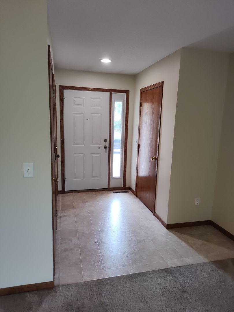3 Bedroom 2 Bathroom Twin Home In Oakdale – photo 4