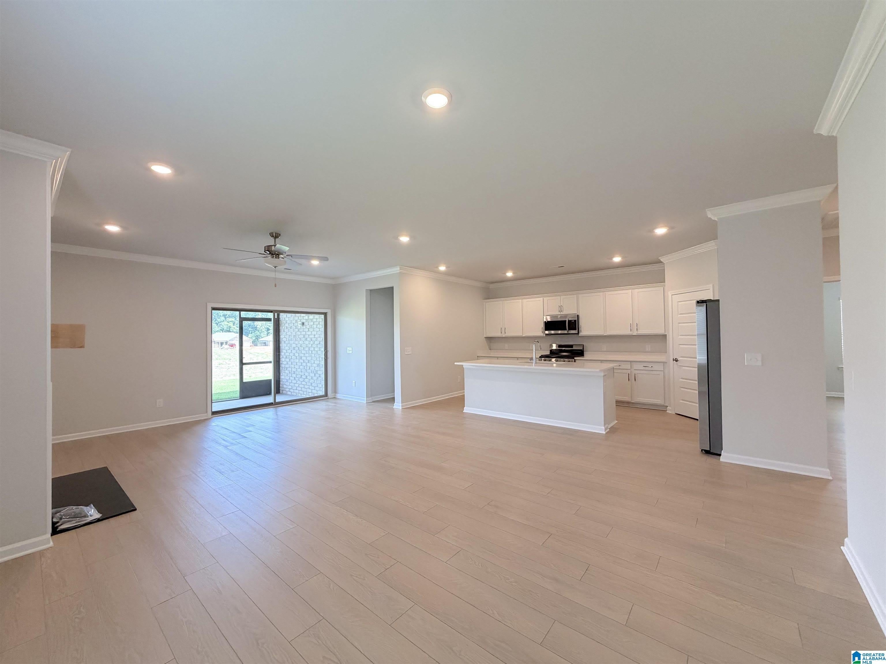 121 CLIFT CREEK DRIVE – photo 5