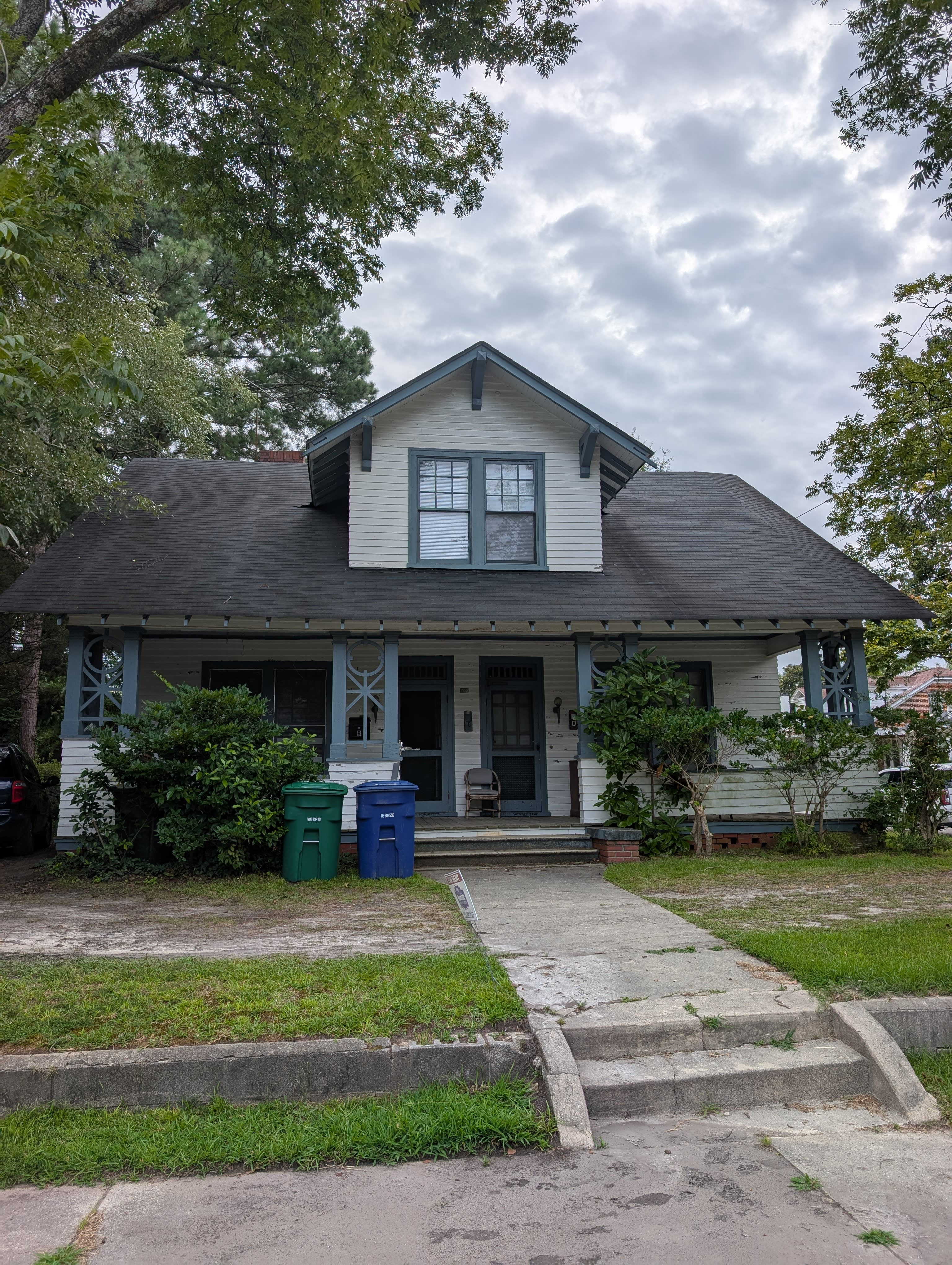 1009 Vance St N – photo 1