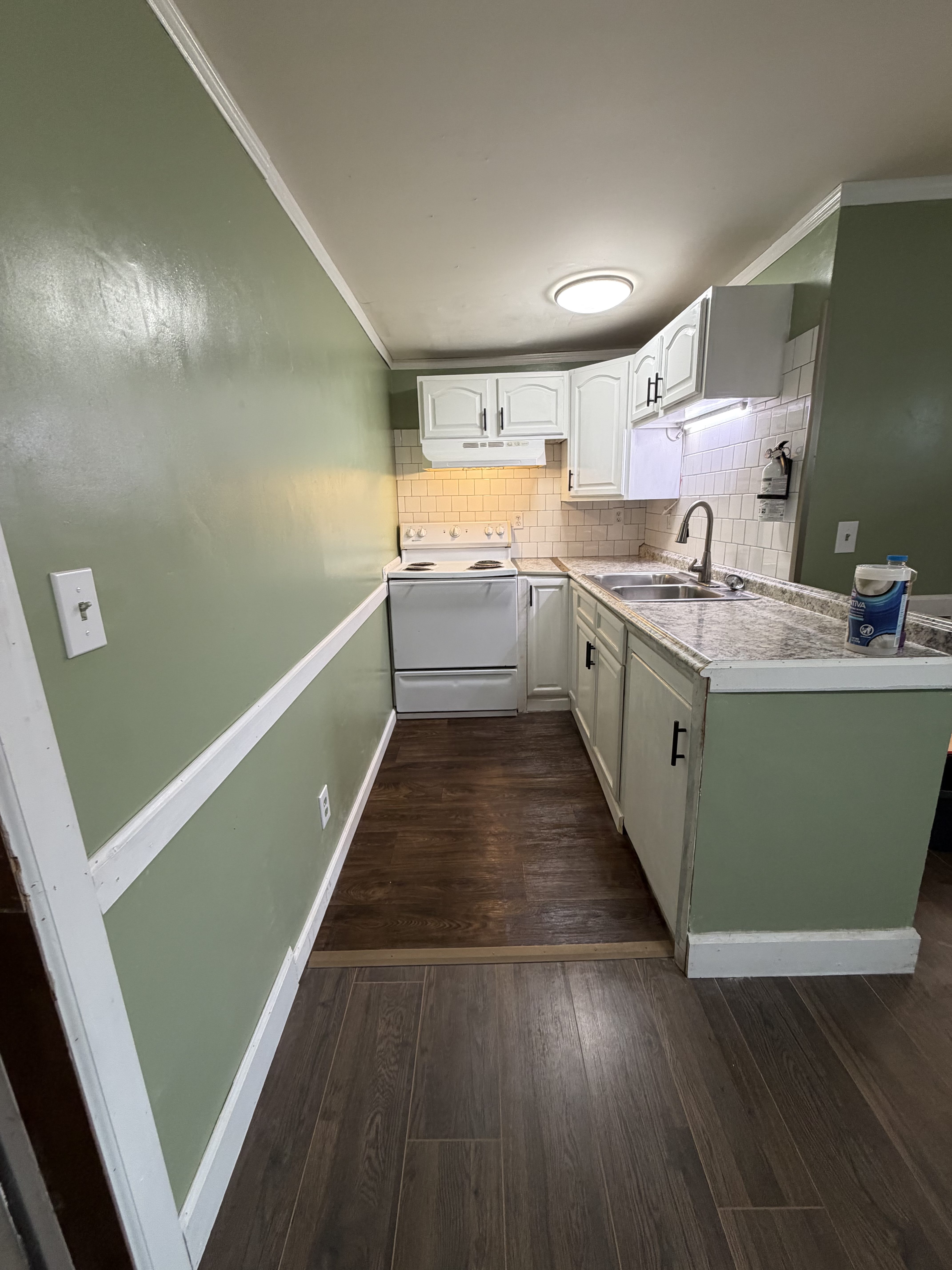 2 Willow Street – photo 2