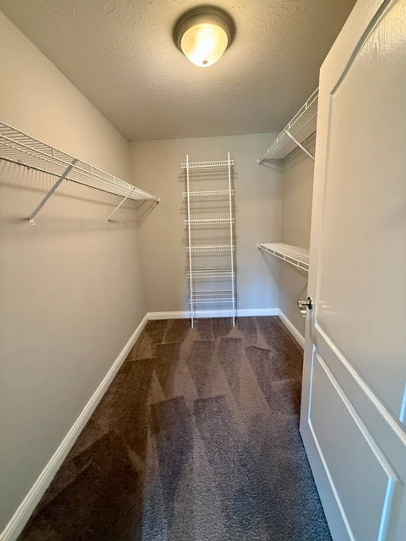 272 Audley Ave. B11 – photo 3