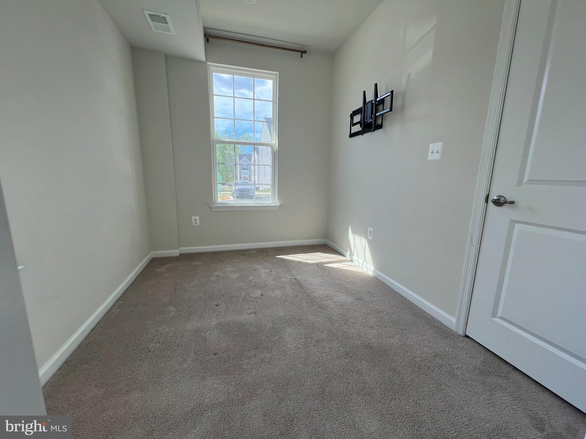 526 River Crest Way – photo 5