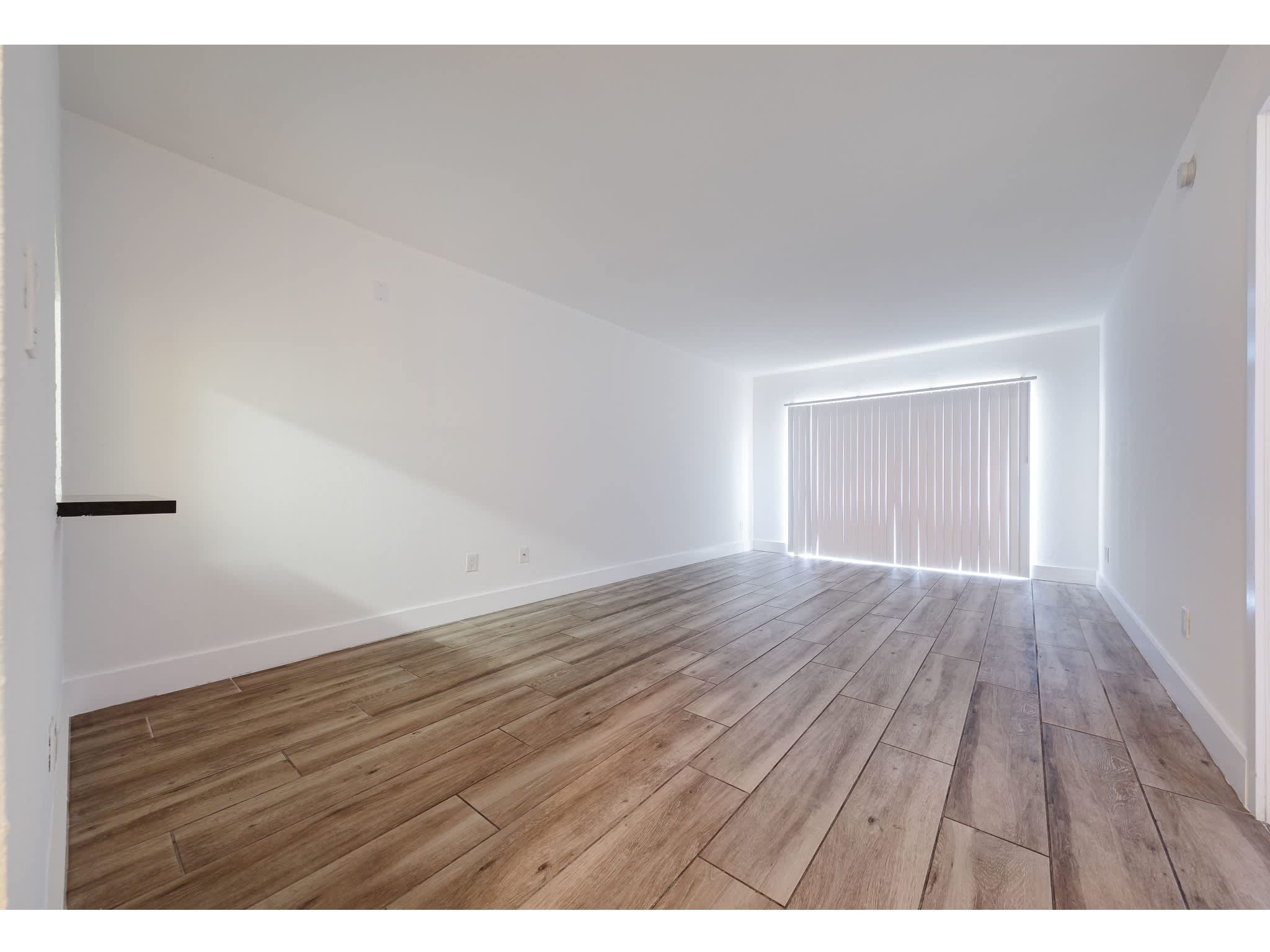 3611 Oak Av 3611 Miami Fl 33133 – photo 1