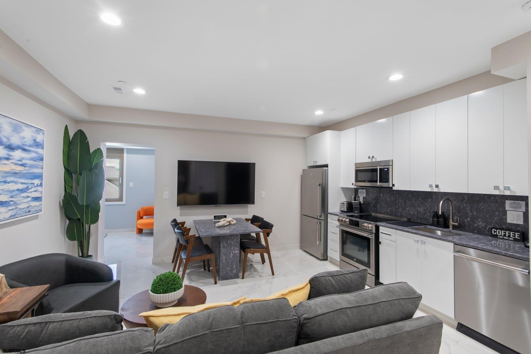 5311 Atlantic Ave – photo 4