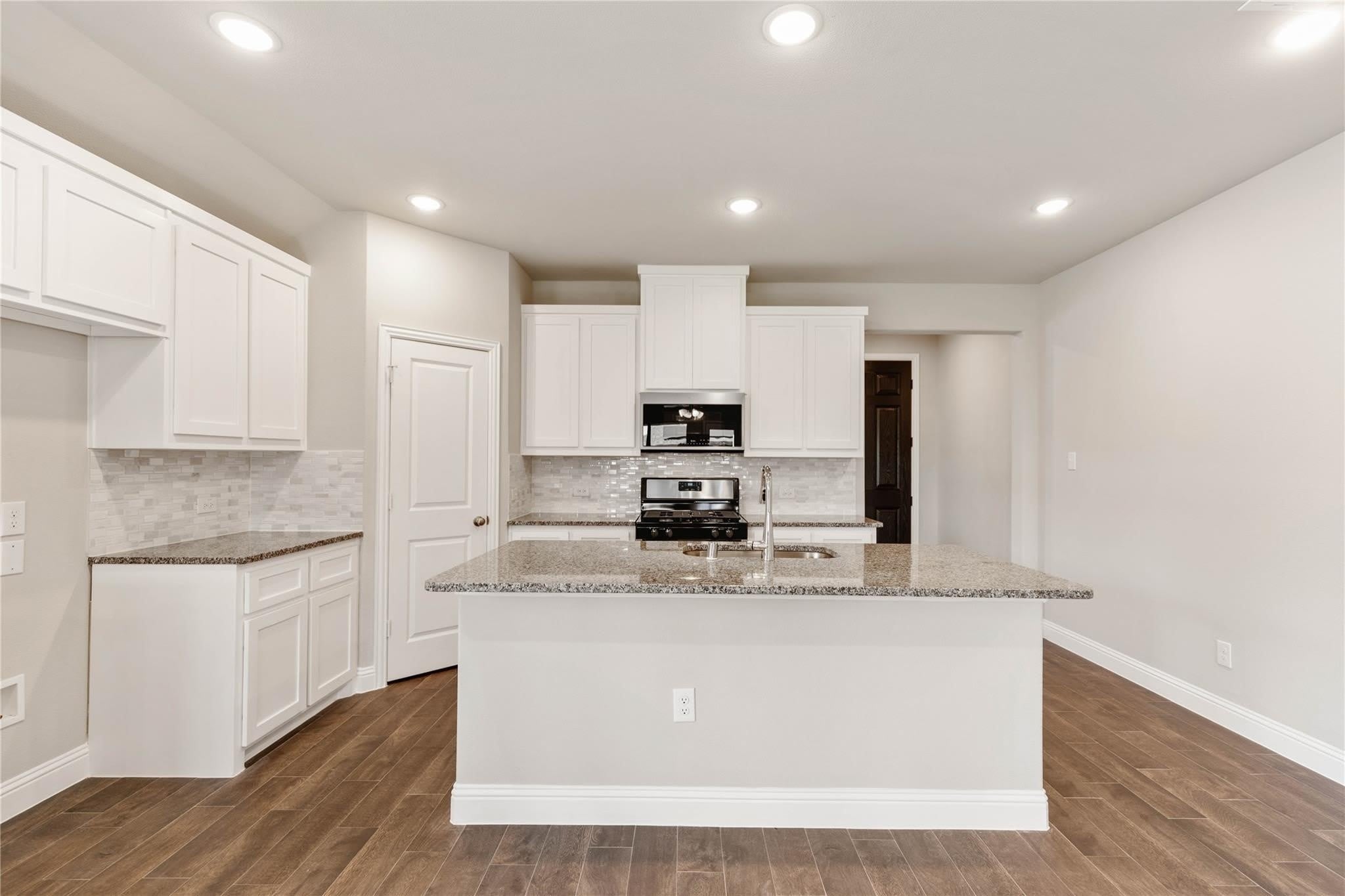 1253 Carinna Drive – photo 1
