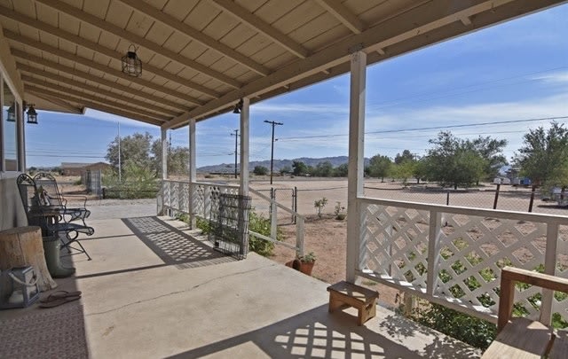 21825 Thunderbird Road – photo 2