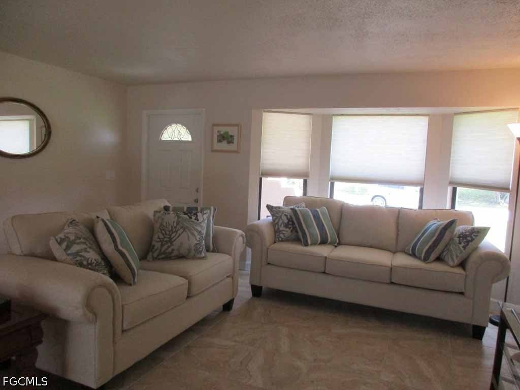 1510 Se 11Th Place – photo 3