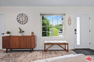 14346 Killion Street – photo 3