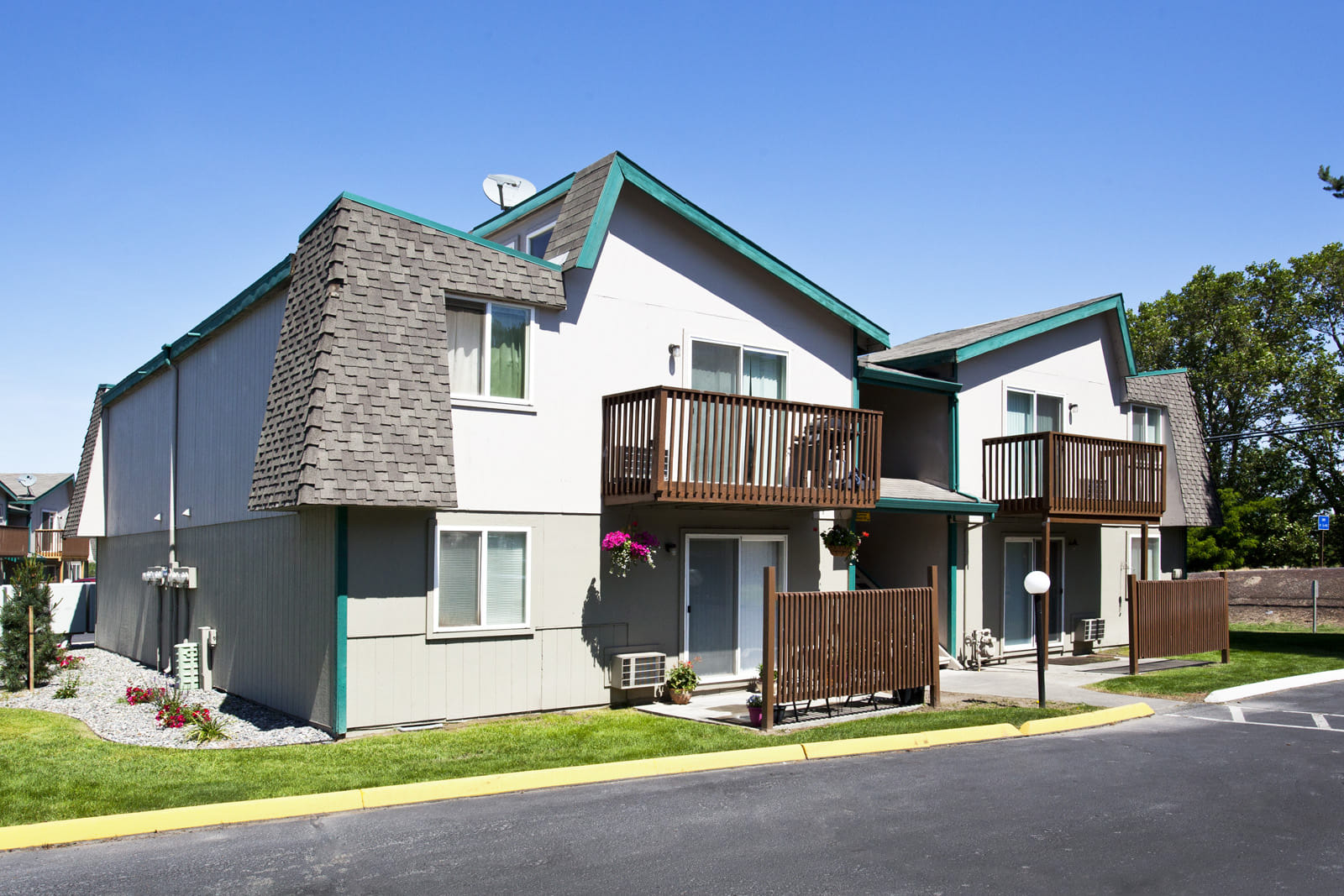 Tower Apartments – photo 5