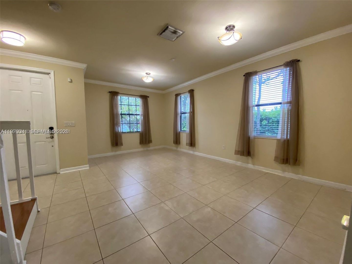 8987 W 35th Avenue 8987, Hialeah, FL 33018 – photo 4
