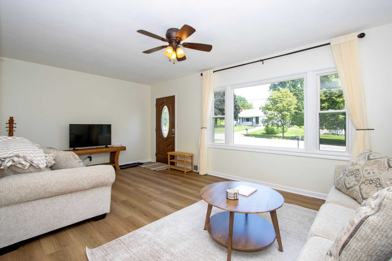 Three bedroom home – photo 3