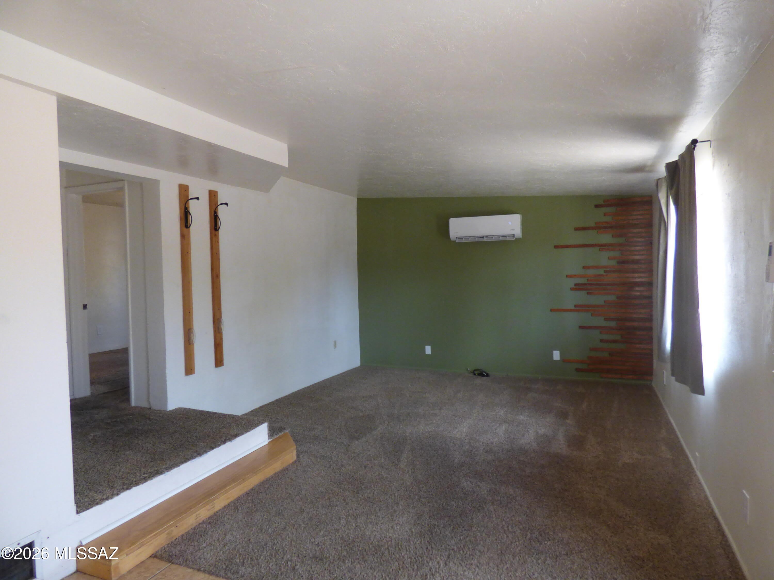 1029 E Irwin Place – photo 3