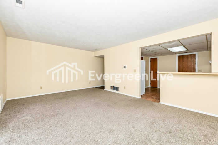 2470 Cross Village Drive – photo 3