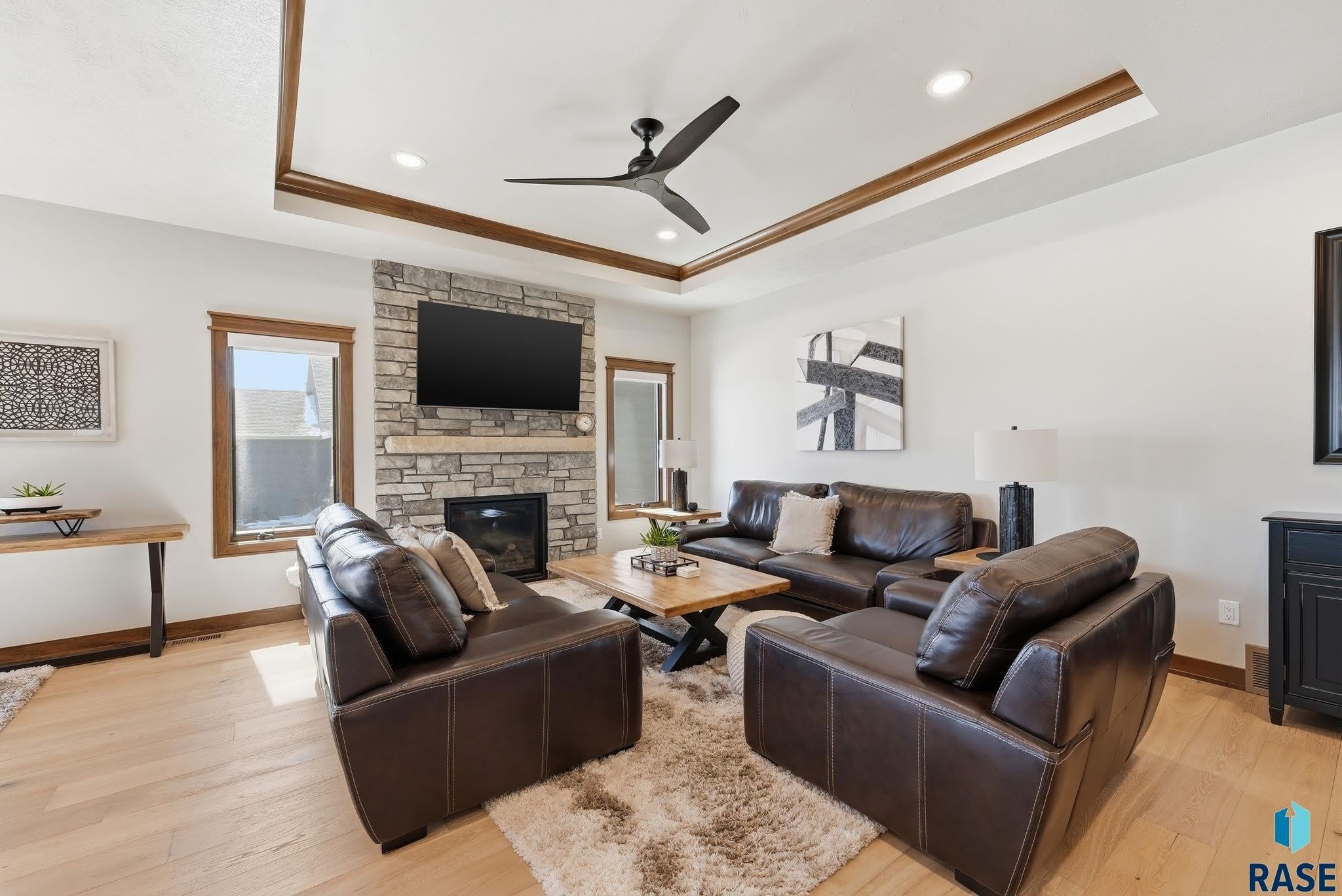 2701 W Oak Hill Dr – photo 3