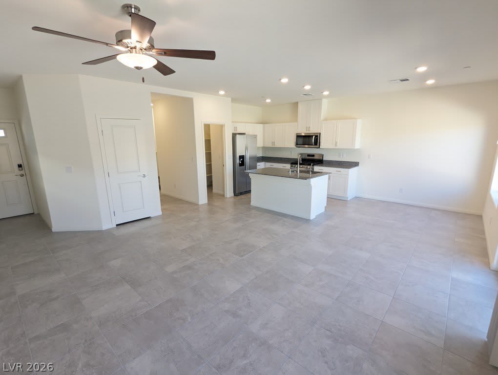 7071 Alabaster Peak Street – photo 5