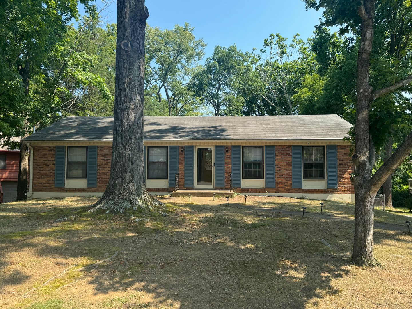 4BR Home in the Heart of Nashville – photo 2