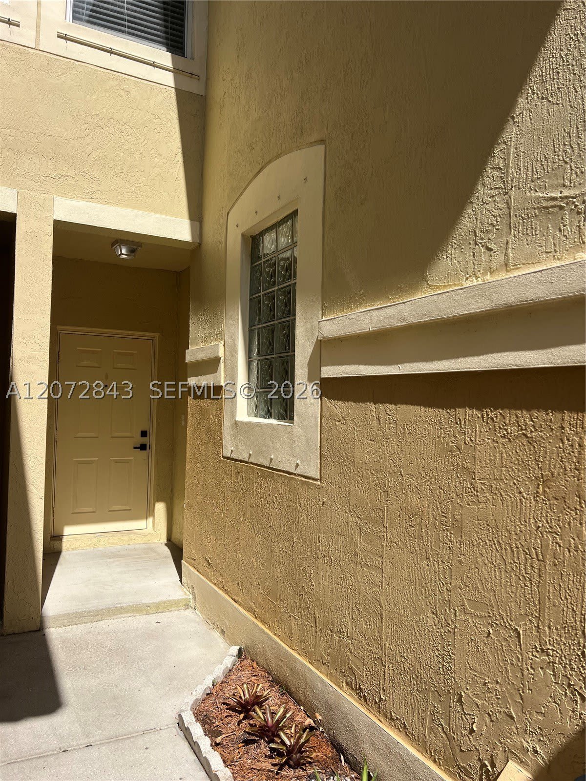 2445 Pasadena Way – photo 2
