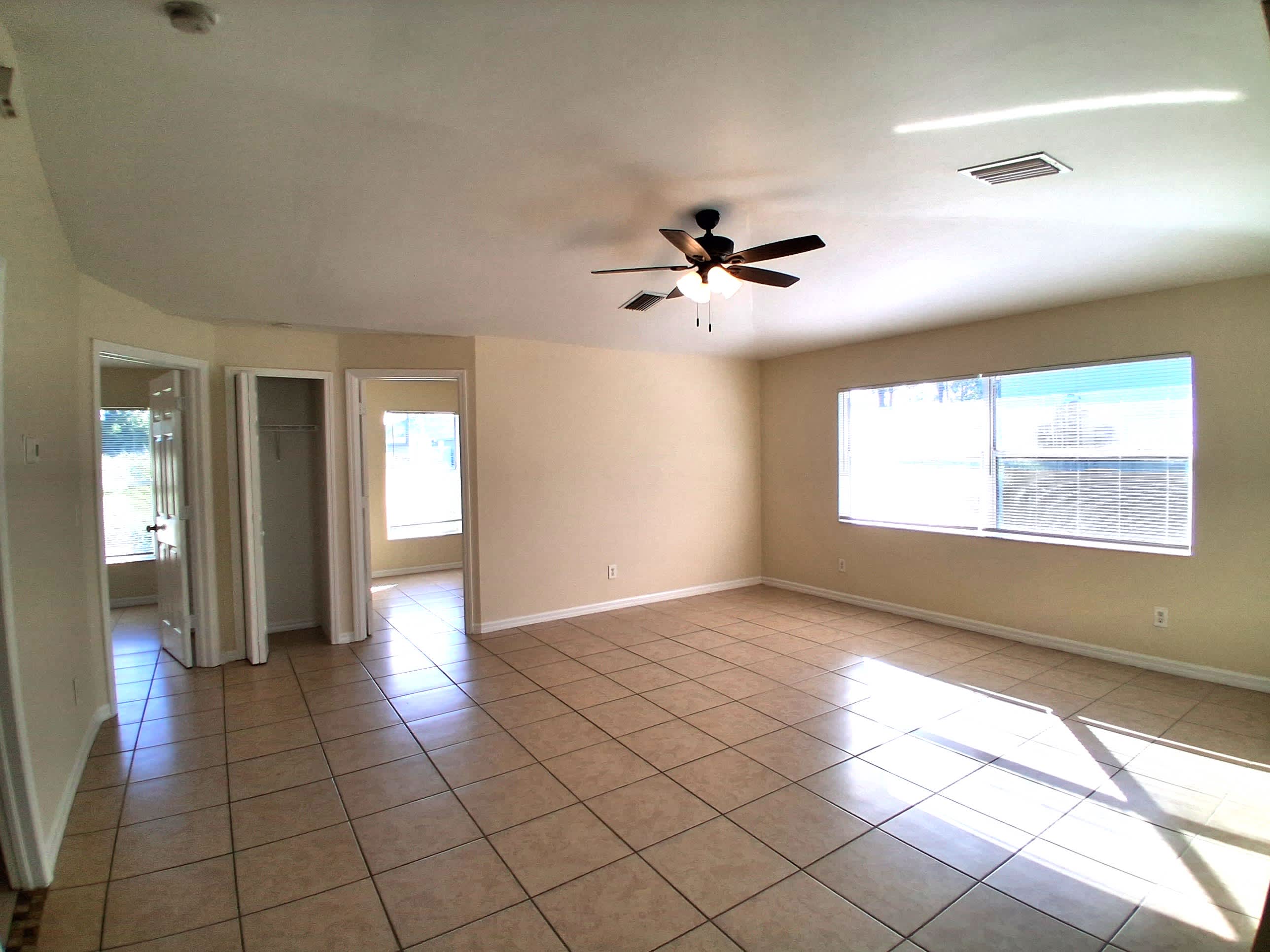4624 27th St SW – photo 2