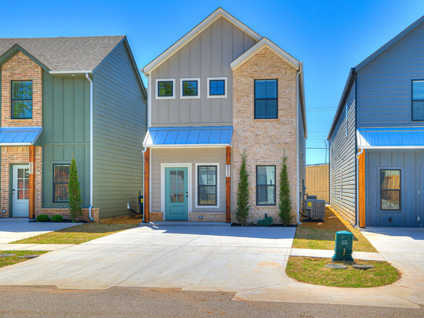 Brand New Duplexes Downtown Edmond – photo 4