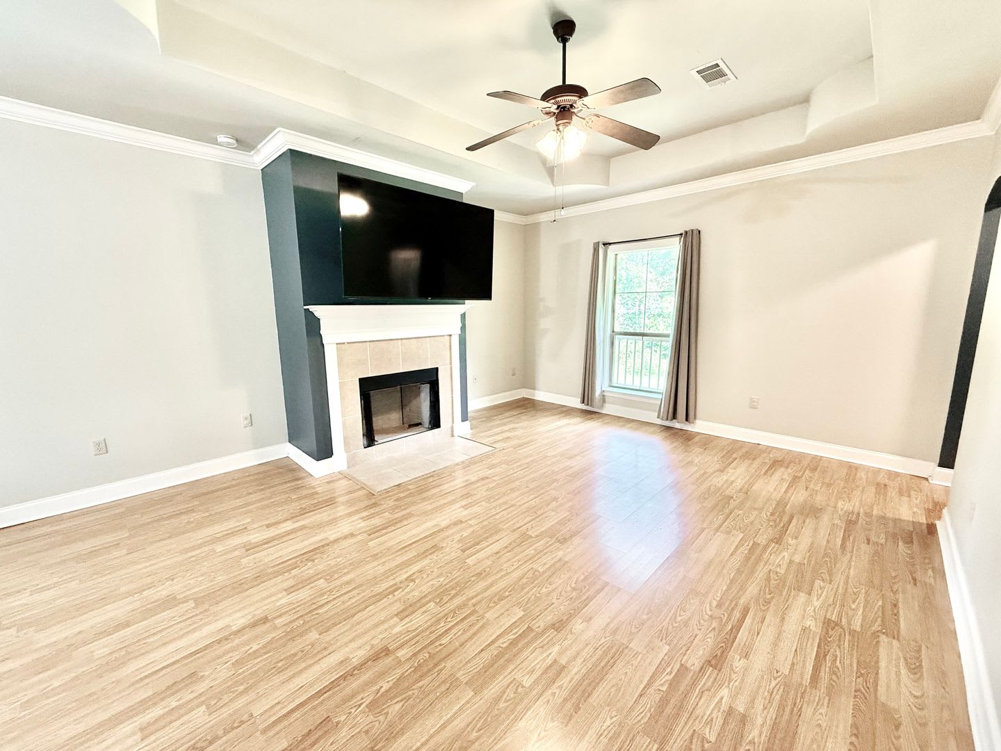 Spacious 3-Bedroom Home in Walker – photo 3