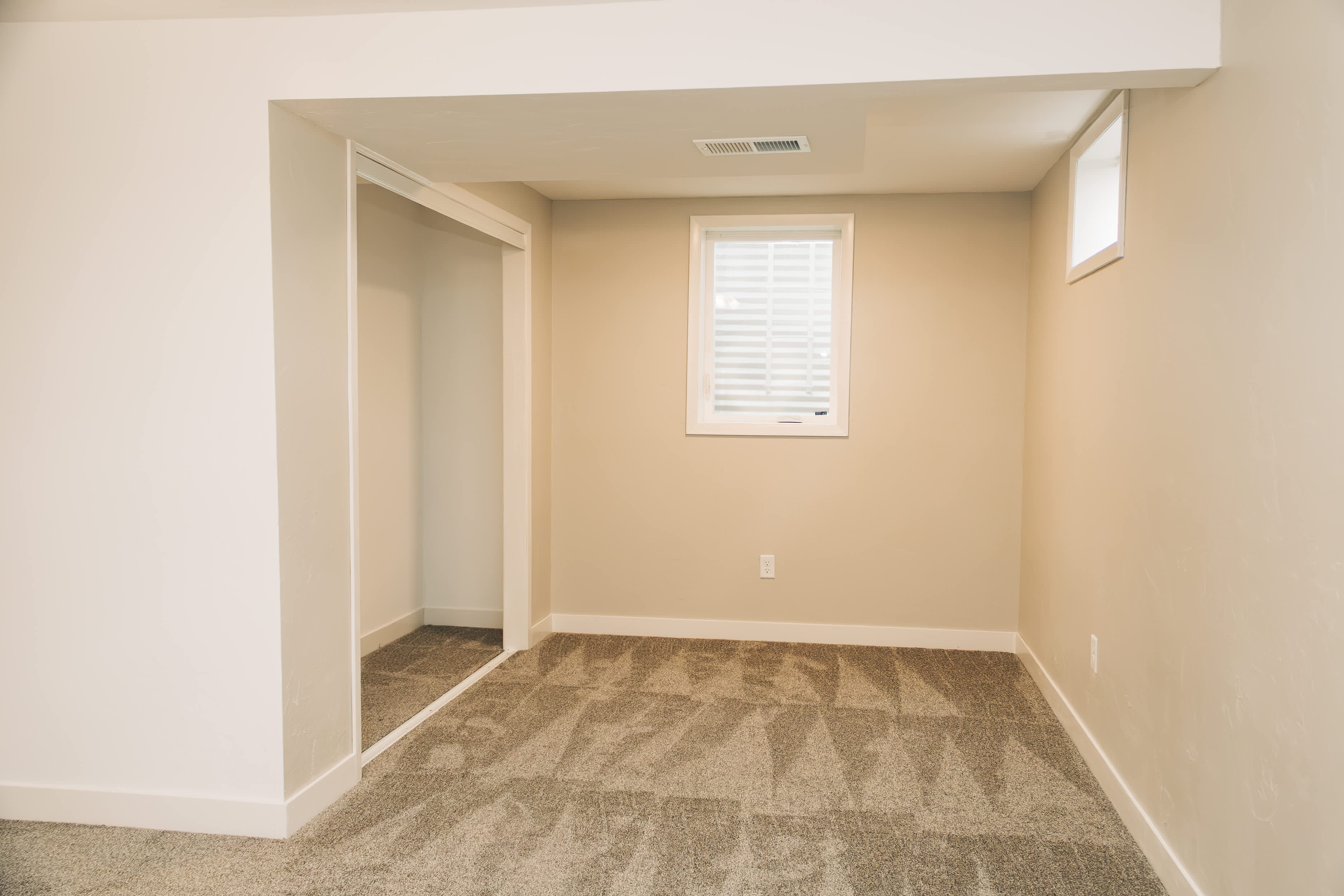 3404 Michigan Ave – photo 5
