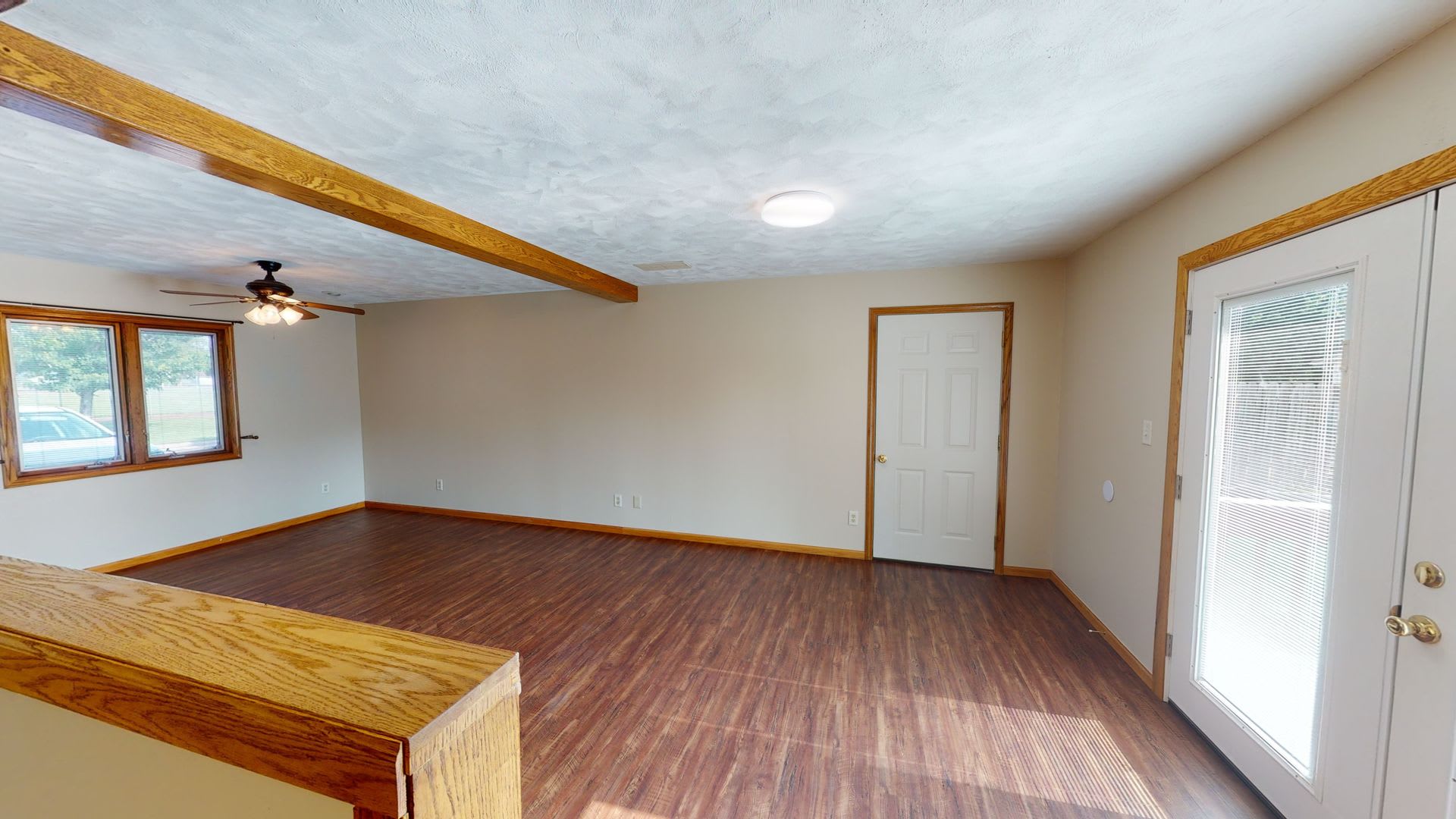 3 Bedroom, 1.5 Bathroom House – photo 5