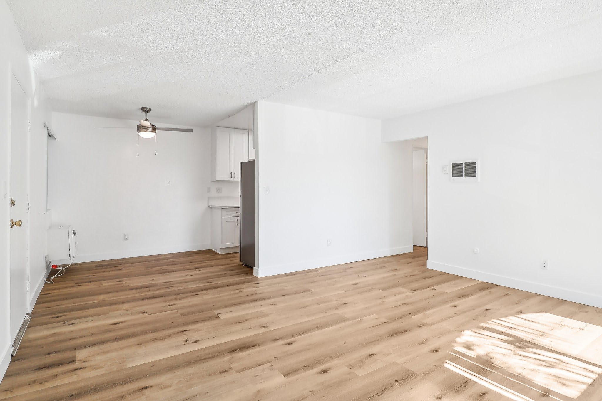 Terre At 1038 Peach – photo 5