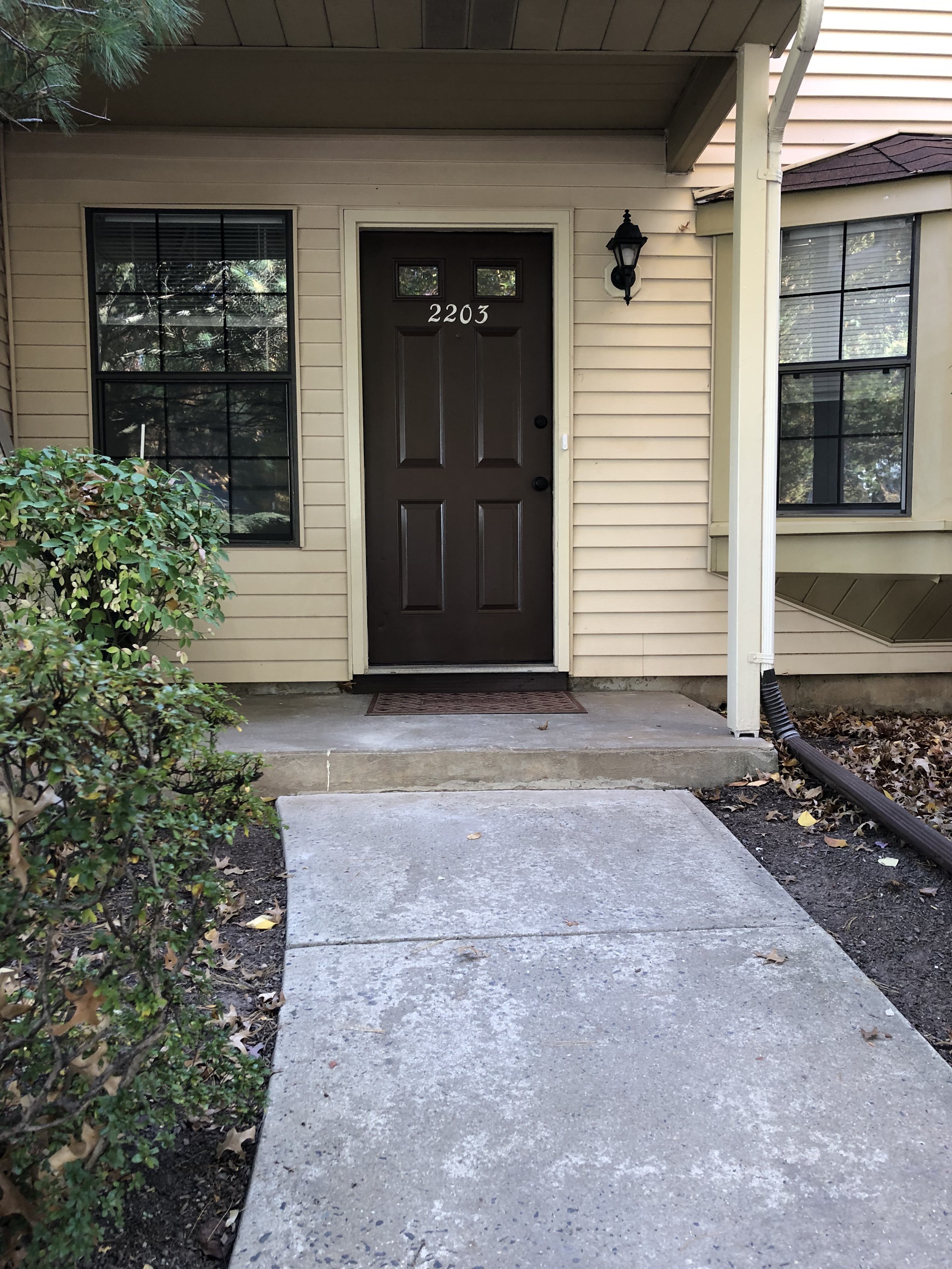 2203 Timber Oaks Road – photo 1