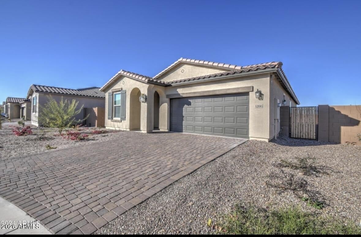 1266 E KINGMAN Street – photo 3